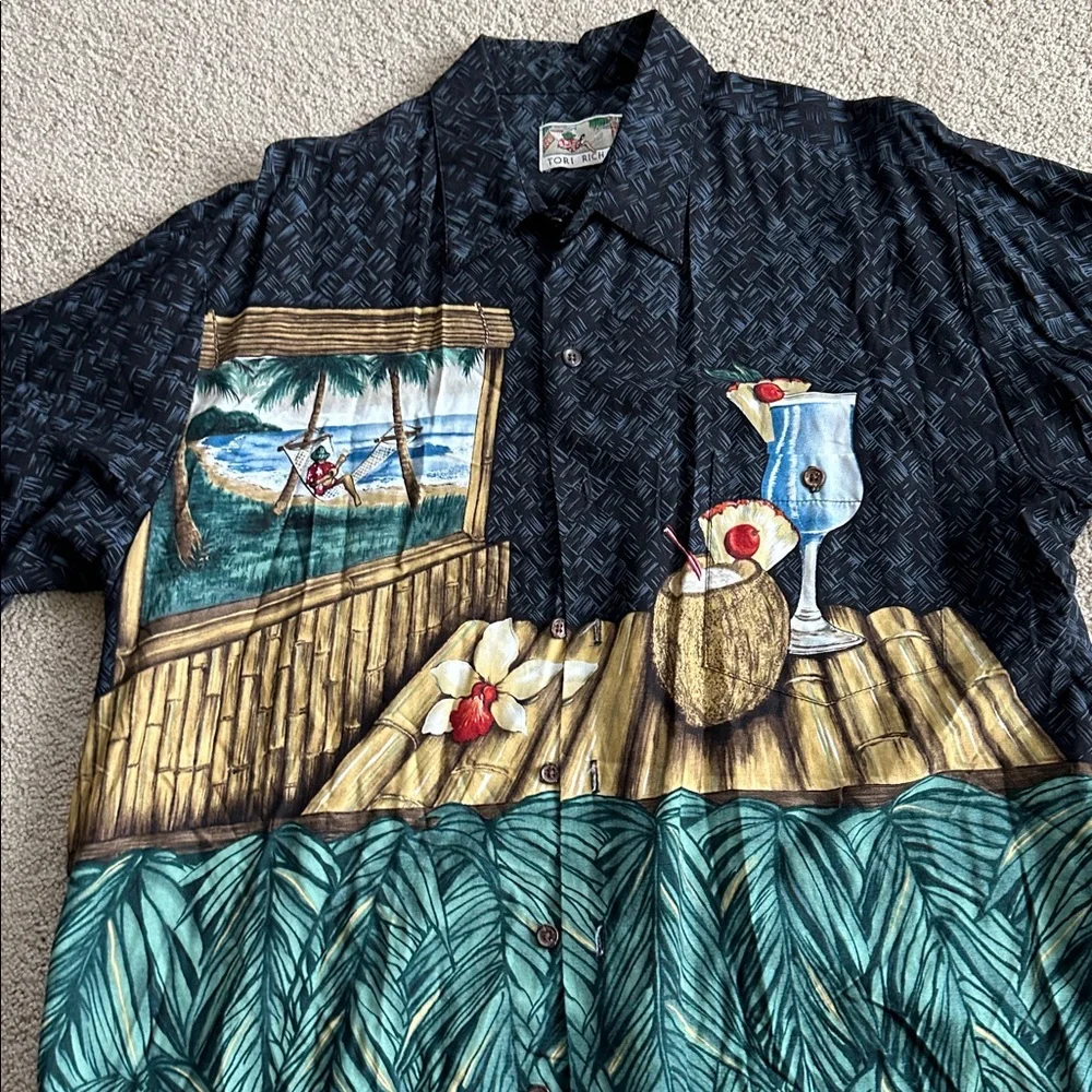 Tori Richard Hawaiian shirt - Picture 4 of 8